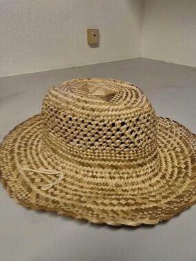 Hawaiian Handmade Lauhala Hat: Aunty Josephine 2010